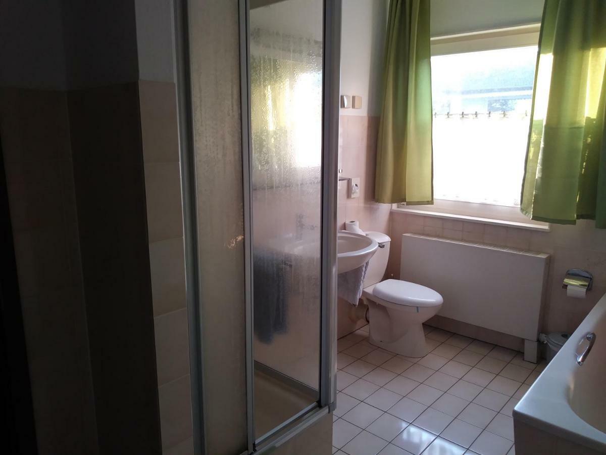 Gaeste Monteurzimmer Haus Suedstadt Σόλινγκεν Εξωτερικό φωτογραφία